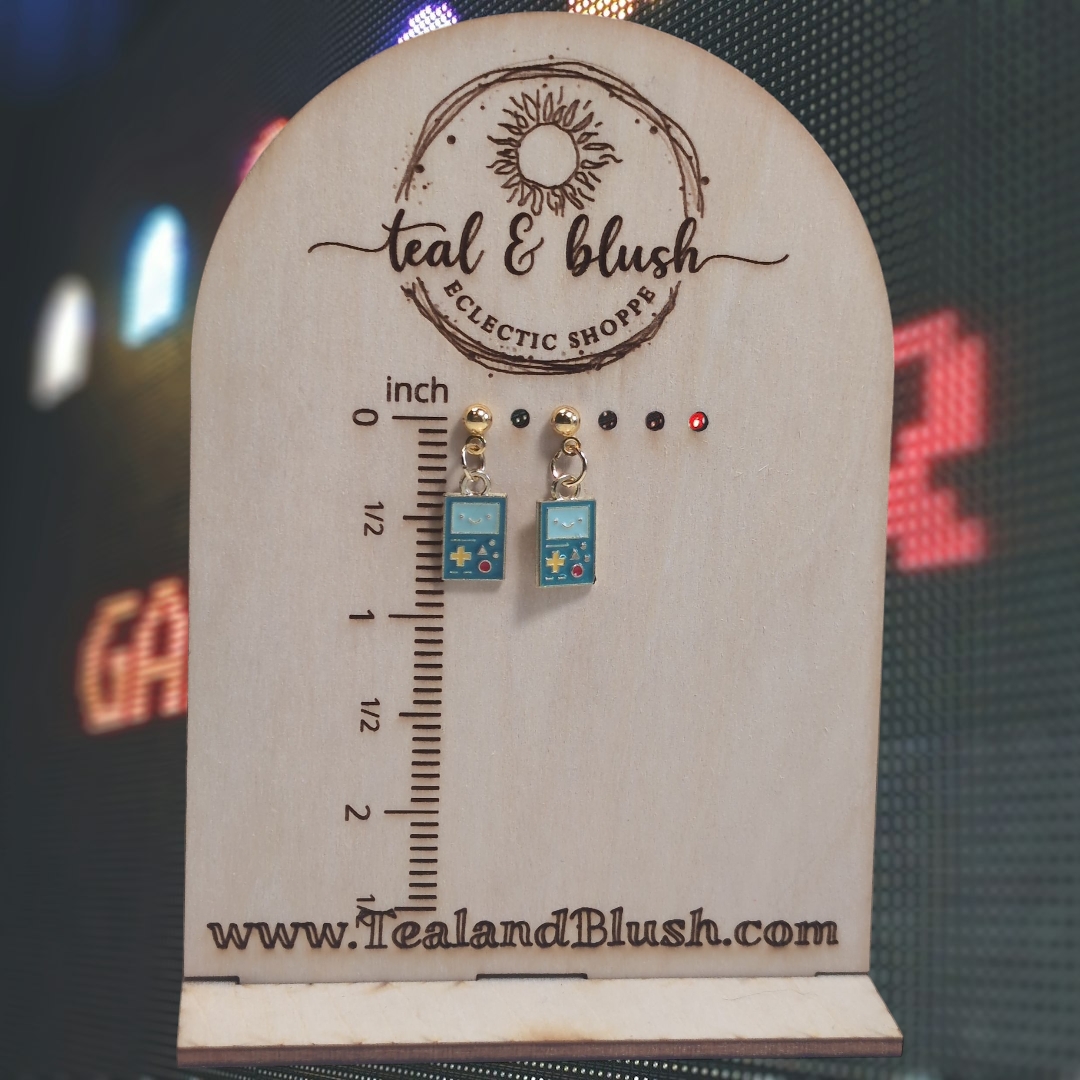 Stud gameboy earrings (4)